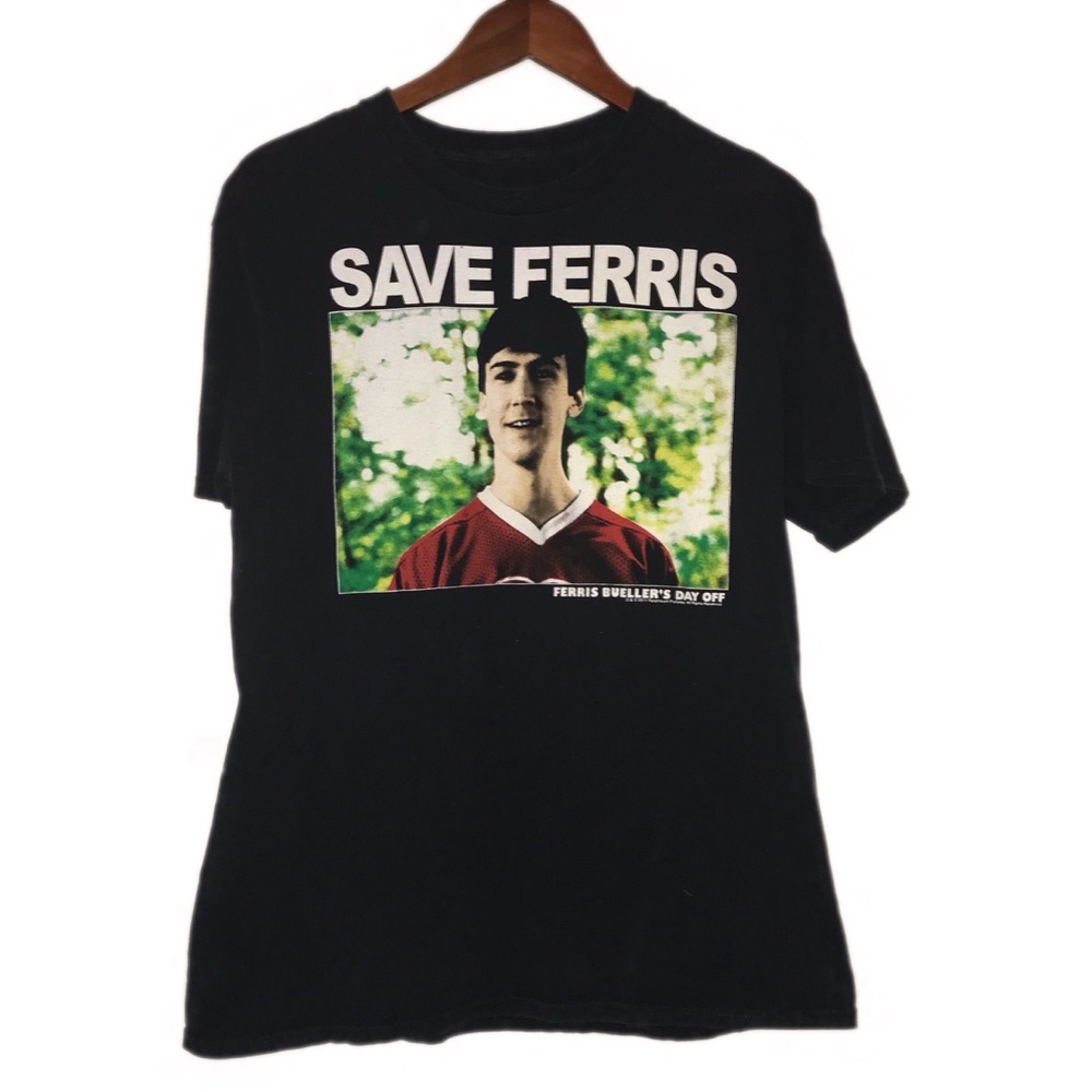 Ferris Buller T shirt. Size L